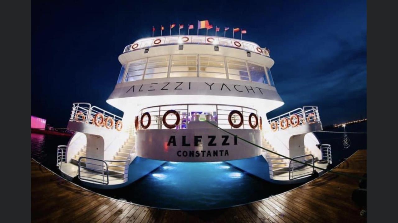Apartament Rebeca Lux By Alezzi Beach Resort Năvodari Kültér fotó
