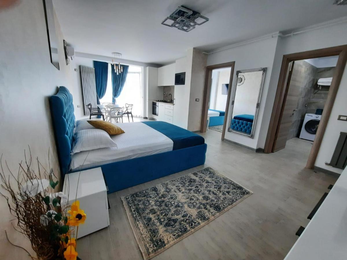 Apartament Rebeca Lux By Alezzi Beach Resort Năvodari Kültér fotó