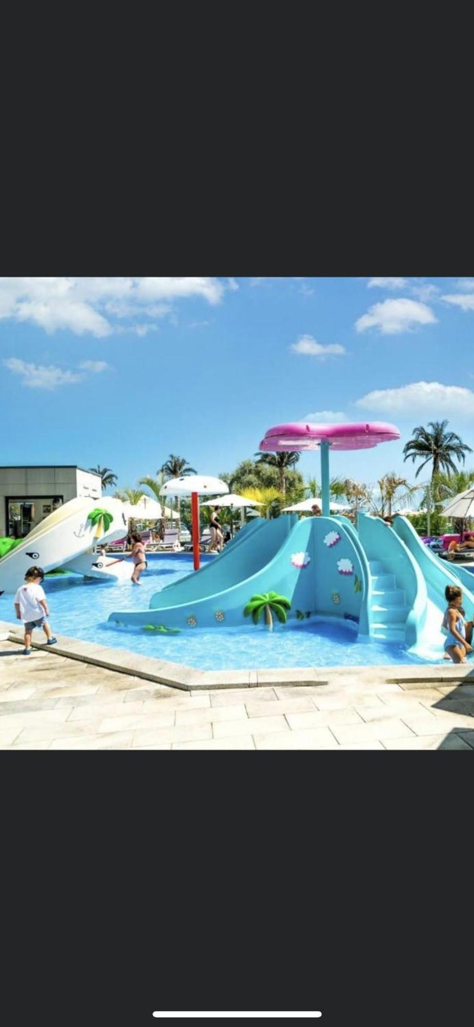 Apartament Rebeca Lux By Alezzi Beach Resort Năvodari Kültér fotó